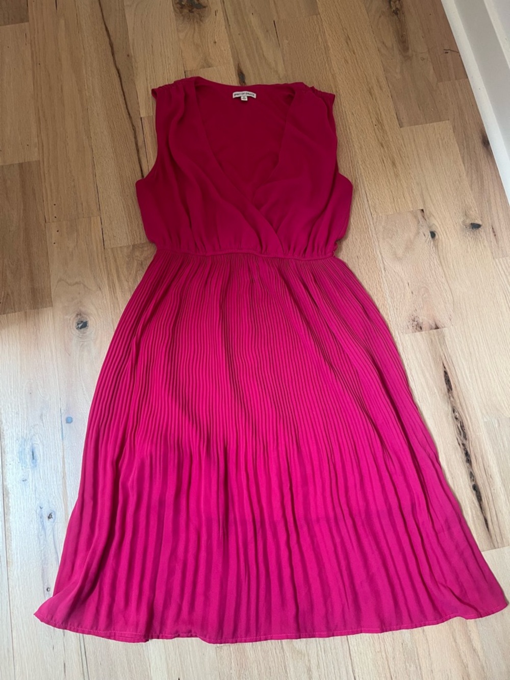 Sleeveless Fuchsia Pleated Midi Dress